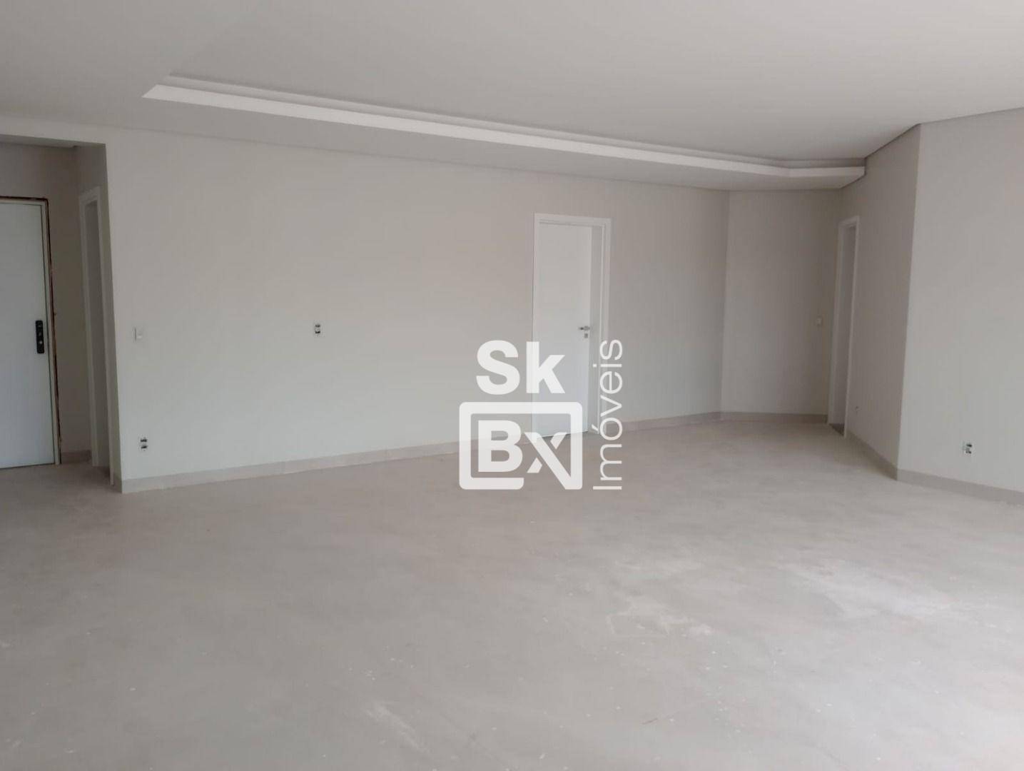 Apartamento à venda com 3 quartos, 186m² - Foto 2