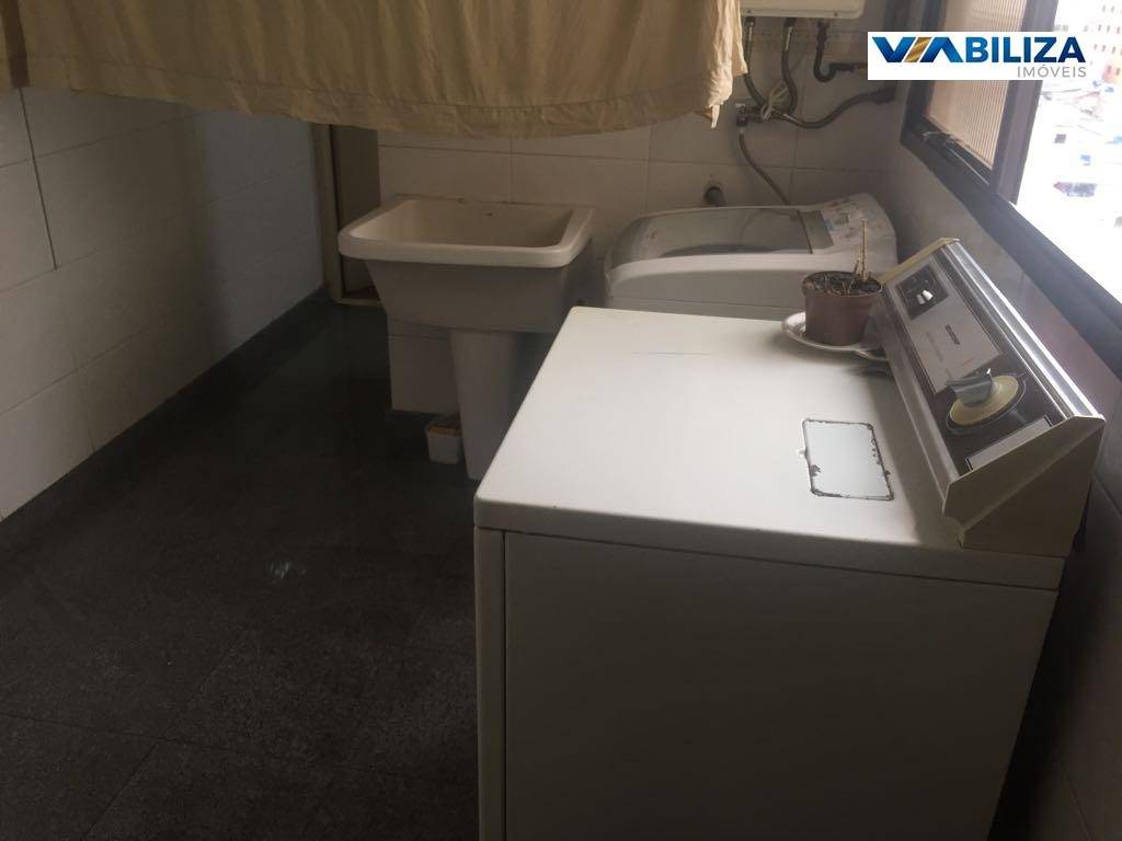 Apartamento à venda com 4 quartos, 198m² - Foto 41