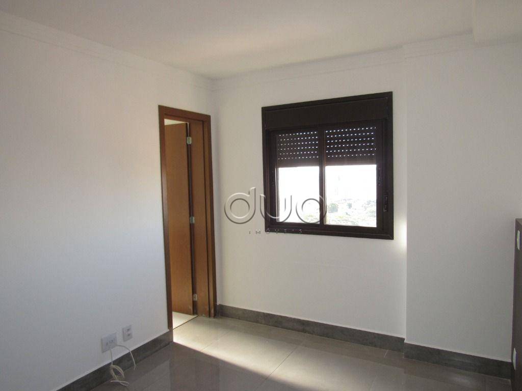 Apartamento para alugar com 3 quartos, 98m² - Foto 28