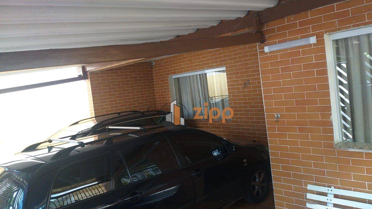 Sobrado à venda com 4 quartos, 300m² - Foto 17