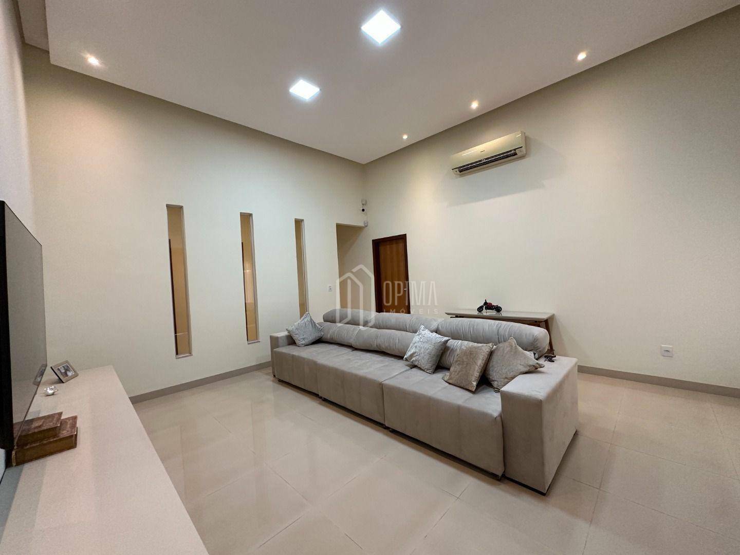 Casa à venda com 3 quartos, 220m² - Foto 3