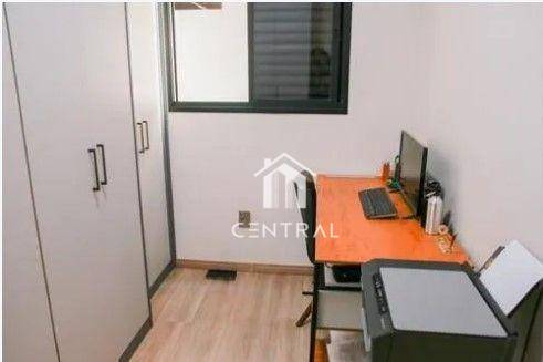 Apartamento à venda com 3 quartos, 66m² - Foto 12