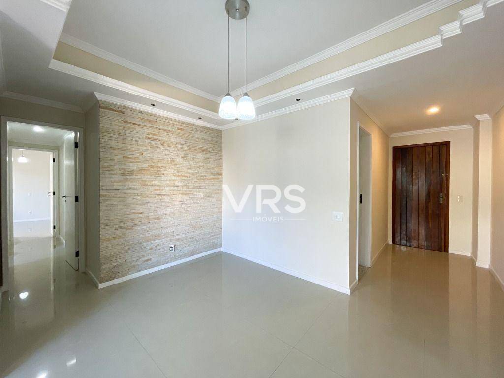 Apartamento à venda com 3 quartos, 110m² - Foto 4