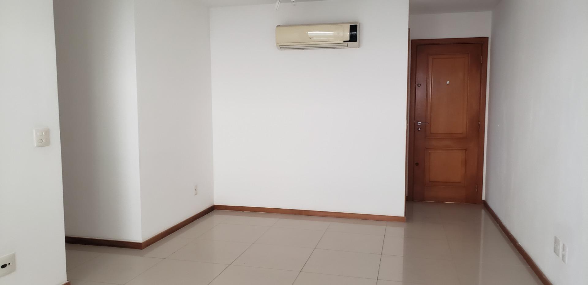 Apartamento para alugar com 3 quartos, 86m² - Foto 10