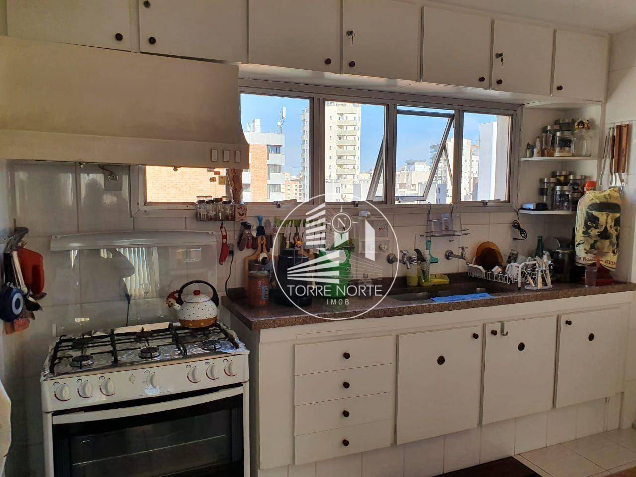 Apartamento à venda com 3 quartos, 112m² - Foto 11