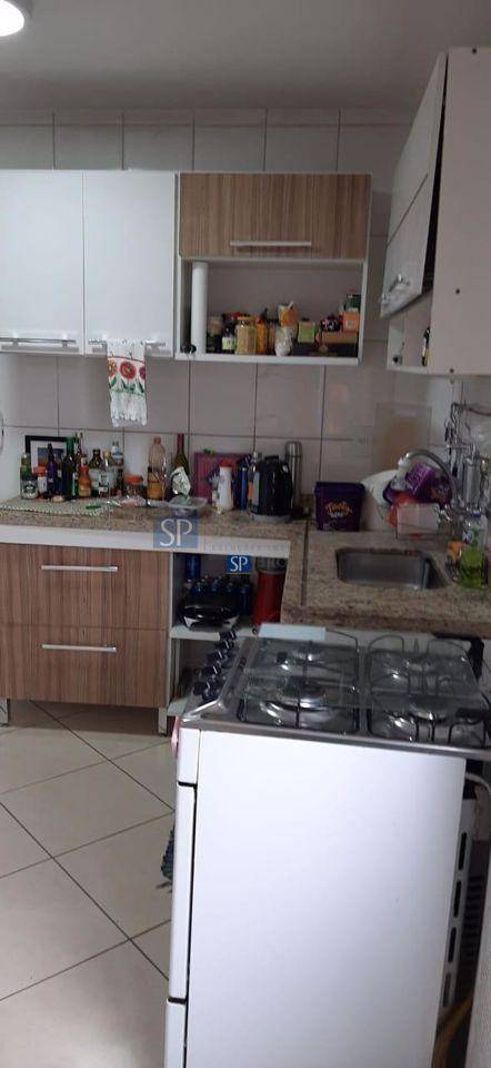 Apartamento à venda com 3 quartos, 98m² - Foto 9