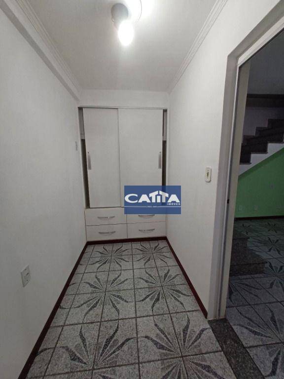 Sobrado para alugar com 3 quartos, 100m² - Foto 7