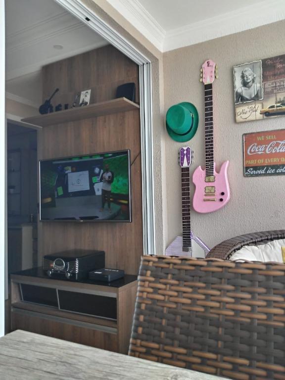 Apartamento à venda com 2 quartos, 60m² - Foto 11