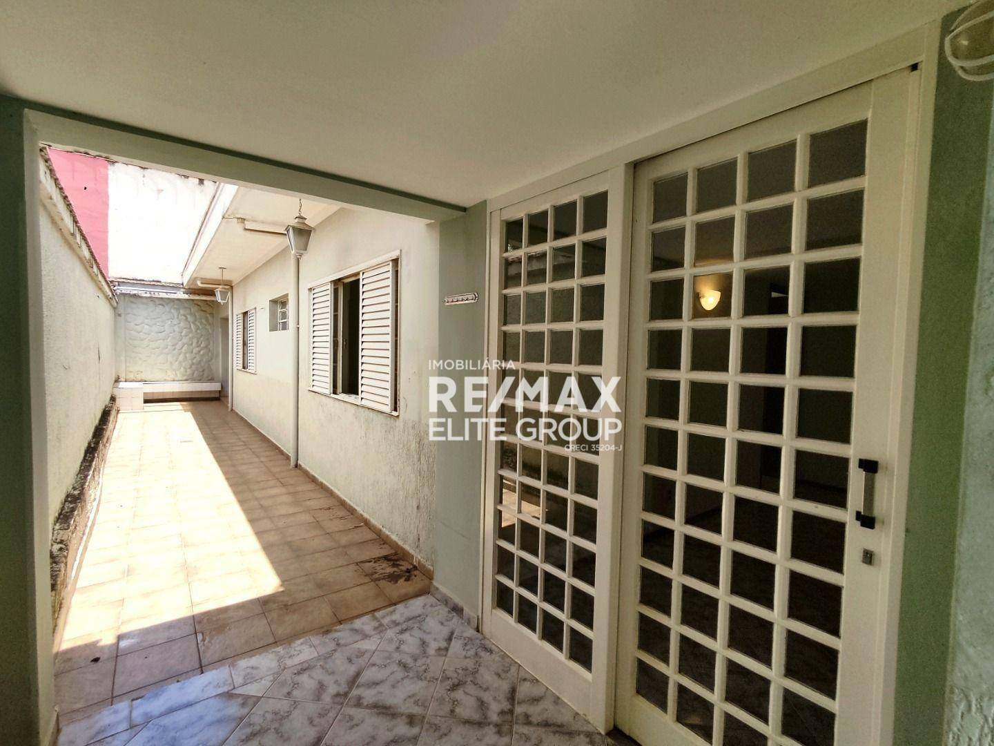 Casa à venda com 3 quartos, 185m² - Foto 30