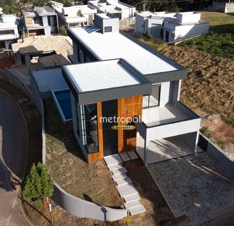 Sobrado à venda e aluguel com 5 quartos, 310m² - Foto 19