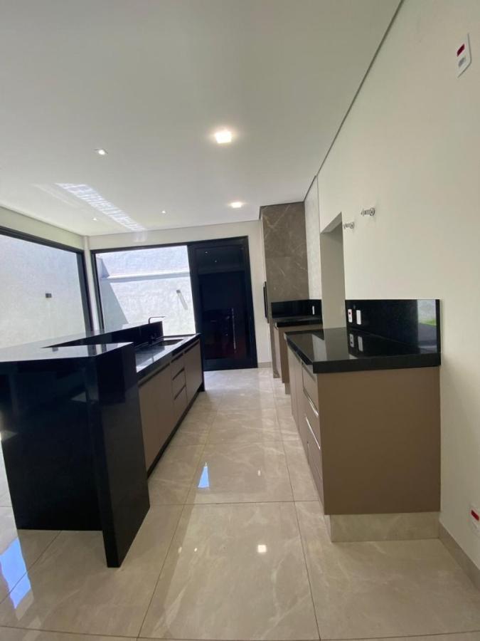 Casa à venda com 3 quartos, 140m² - Foto 6