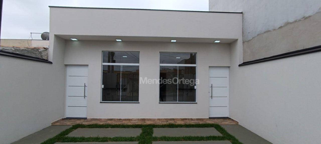 Casa à venda com 2 quartos, 51m² - Foto 2