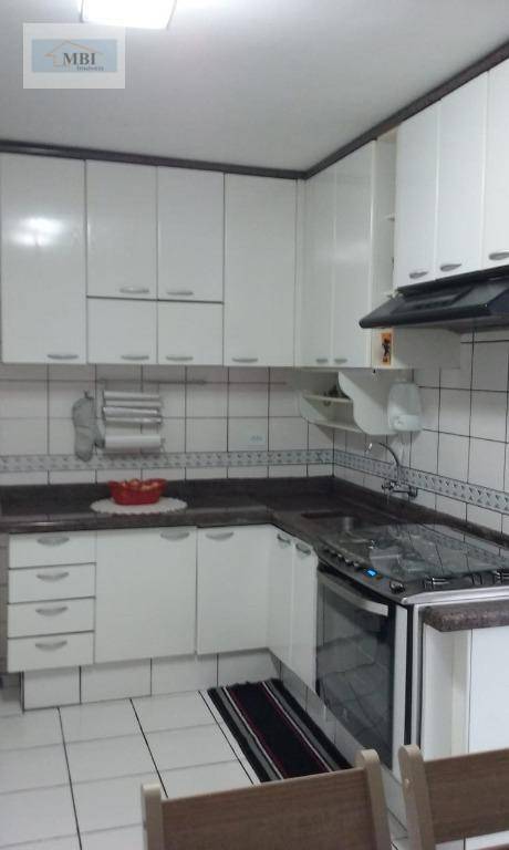 Apartamento à venda com 2 quartos, 70m² - Foto 1