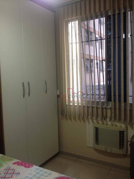 Apartamento à venda com 2 quartos, 66m² - Foto 5