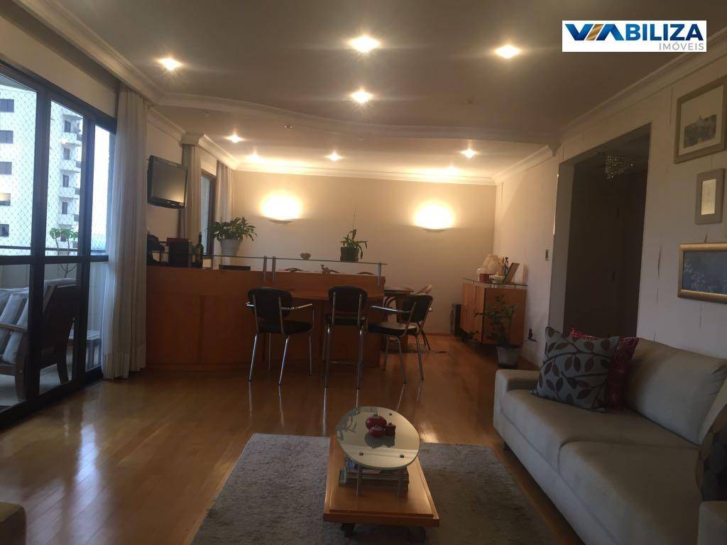 Apartamento à venda com 4 quartos, 198m² - Foto 28