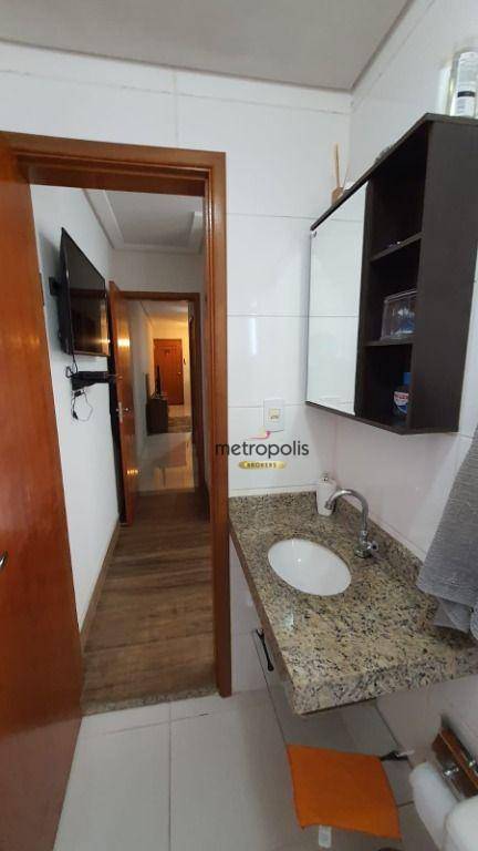 Apartamento à venda com 2 quartos, 60m² - Foto 15