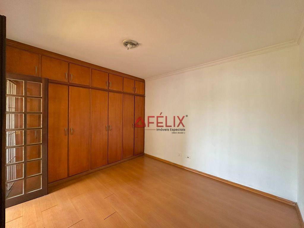 Sobrado à venda e aluguel com 3 quartos, 175m² - Foto 34