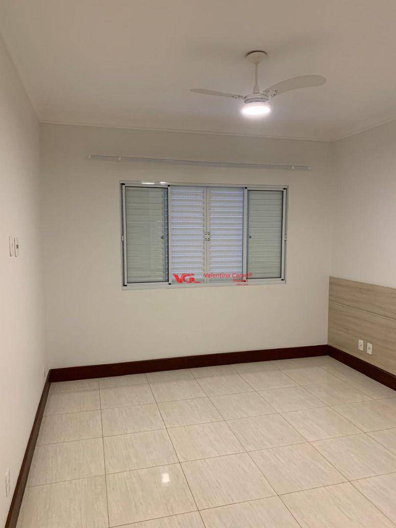 Sobrado à venda e aluguel com 4 quartos, 370m² - Foto 10