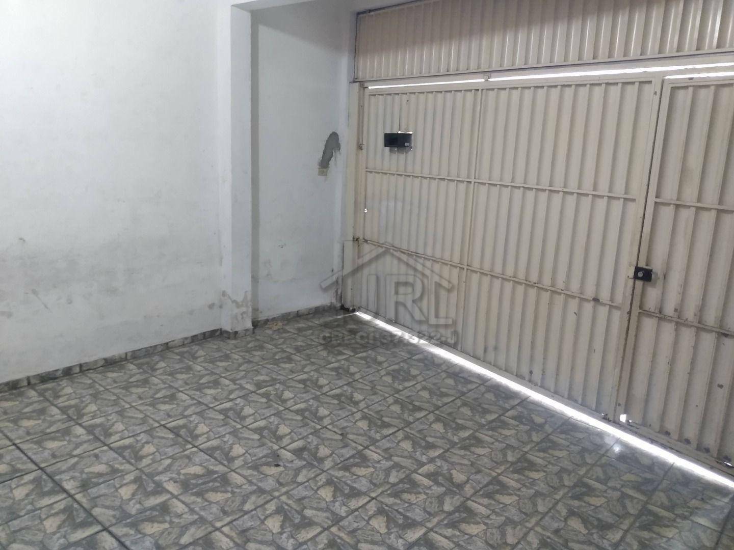 Casa à venda com 1 quarto, 90m² - Foto 13