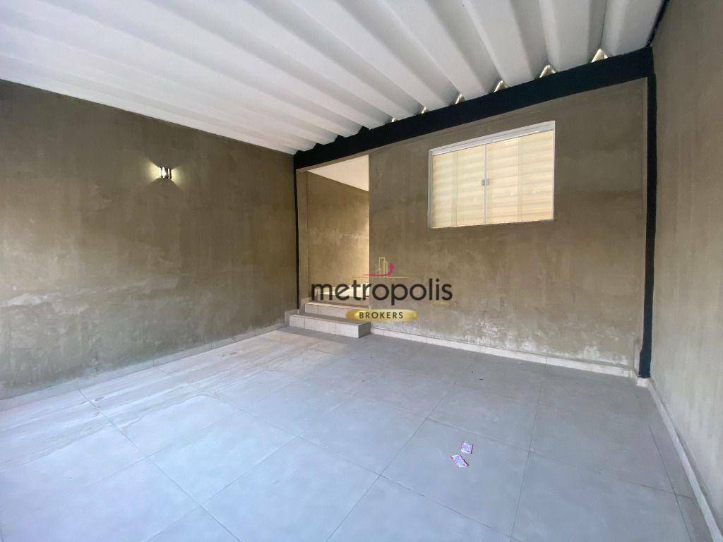 Casa à venda com 2 quartos, 90m² - Foto 4