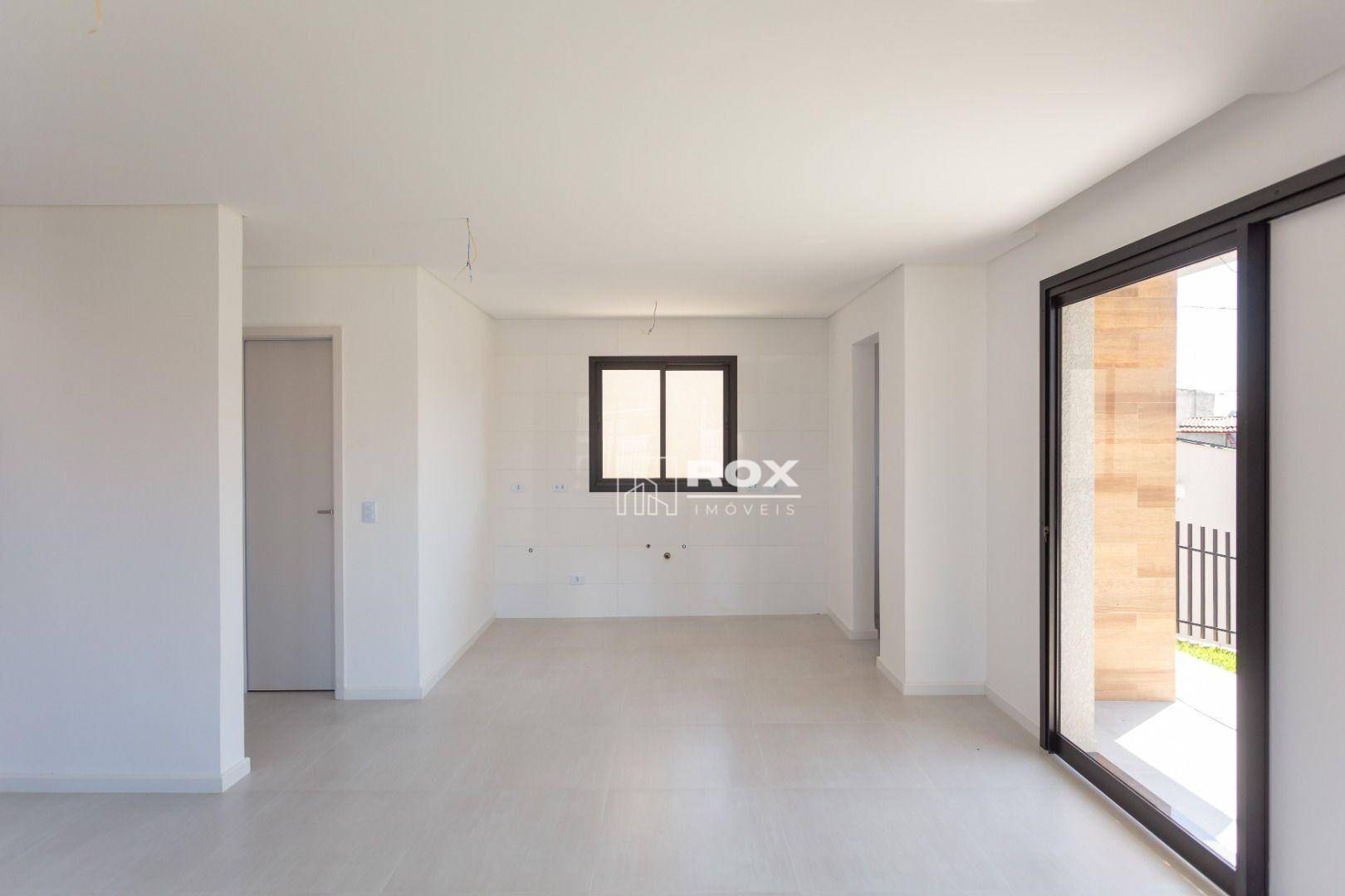 Sobrado à venda com 3 quartos, 104m² - Foto 4