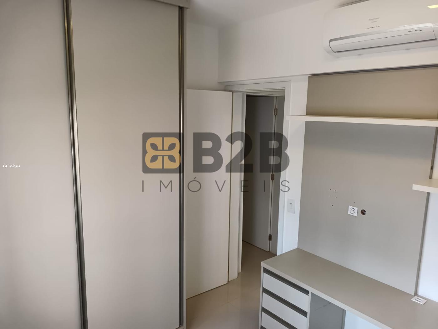 Apartamento à venda com 3 quartos, 96m² - Foto 9