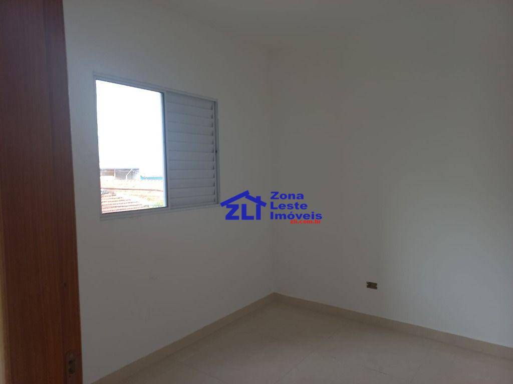 Apartamento à venda com 2 quartos, 42m² - Foto 4