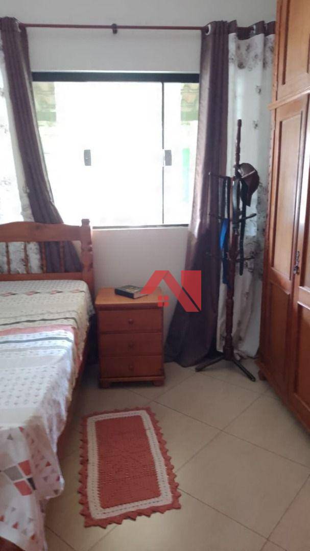 Chácara à venda com 2 quartos, 300m² - Foto 4