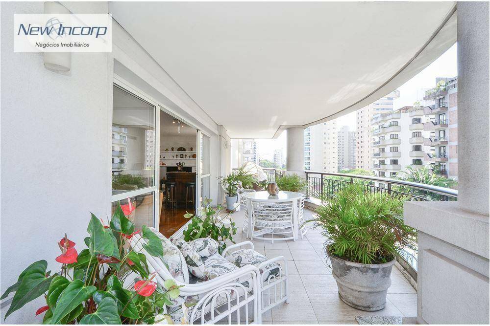 Apartamento à venda com 3 quartos, 308m² - Foto 1