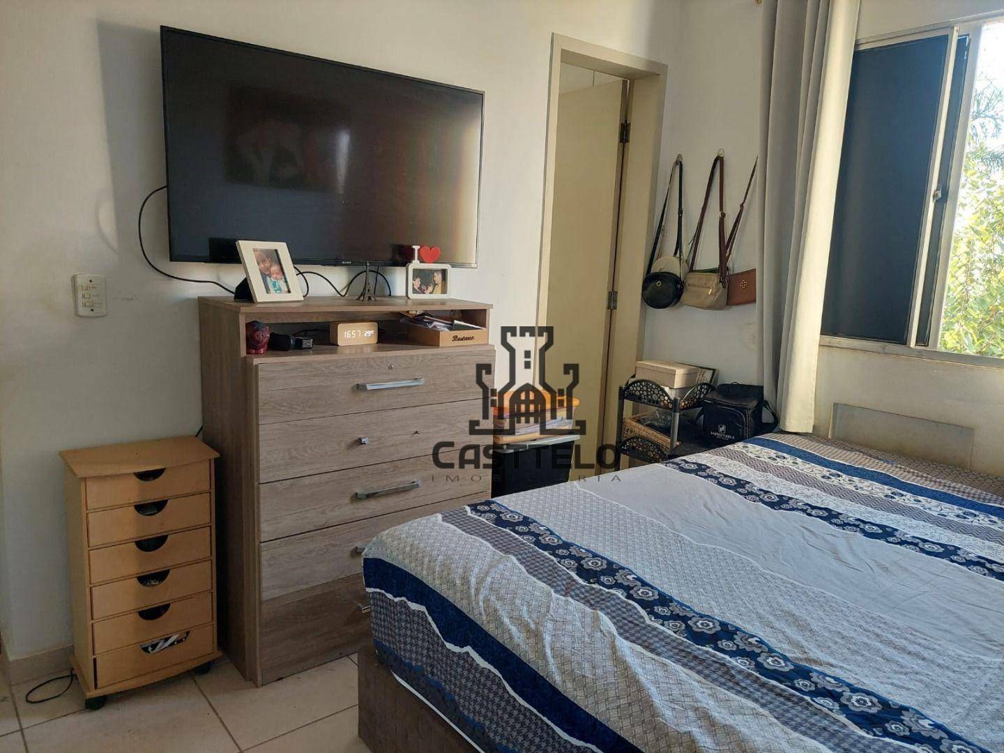 Apartamento à venda com 3 quartos, 70m² - Foto 4