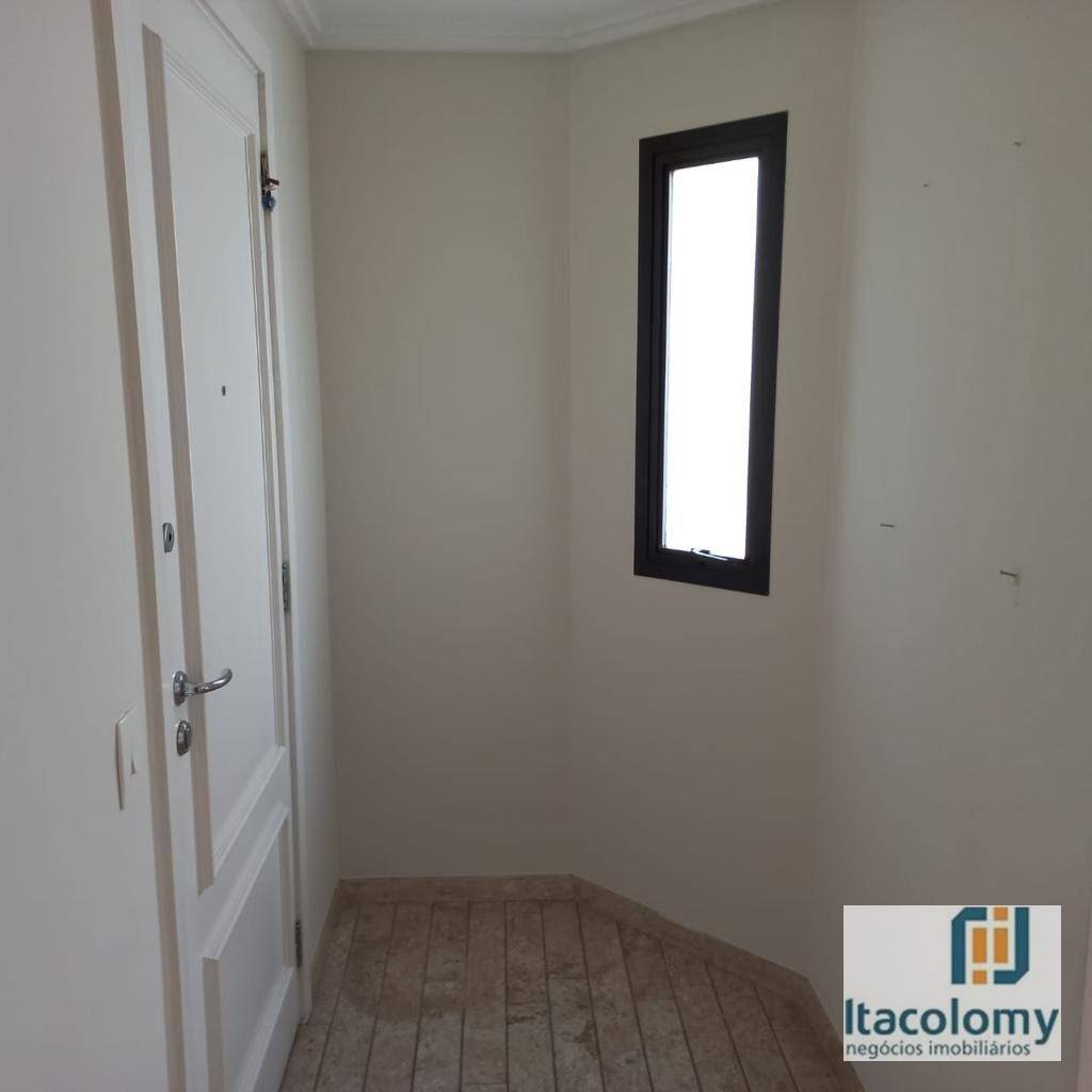 Apartamento à venda com 3 quartos, 123m² - Foto 8