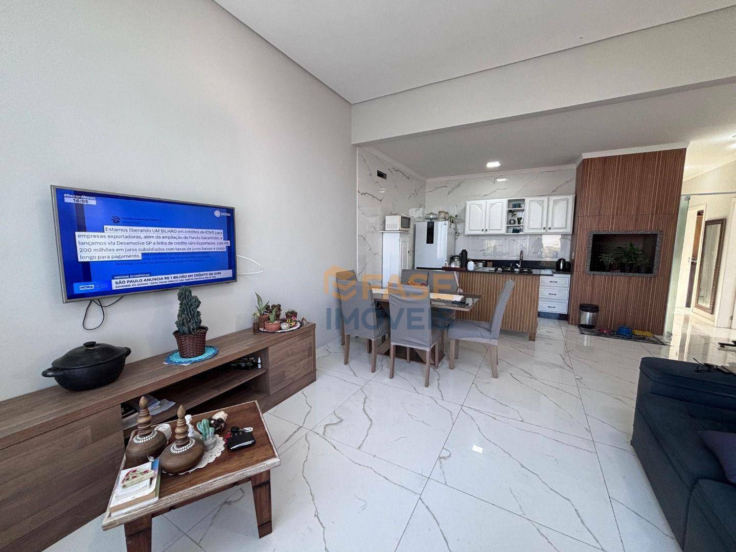 Casa à venda com 3 quartos, 144m² - Foto 4
