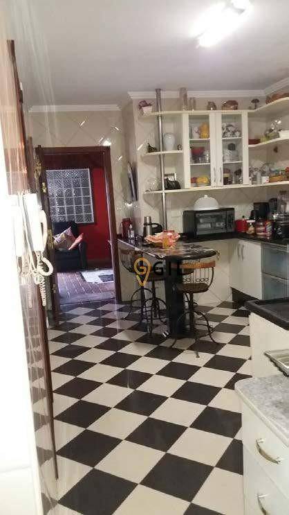 Sobrado à venda com 4 quartos, 330m² - Foto 39