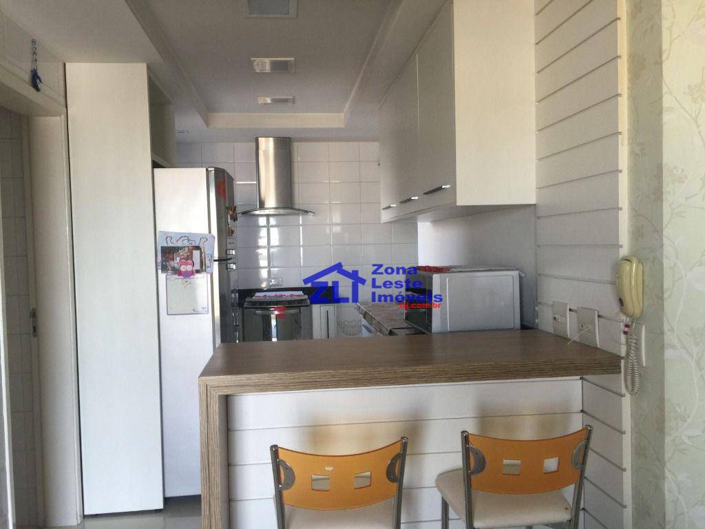 Apartamento à venda com 3 quartos, 93m² - Foto 12