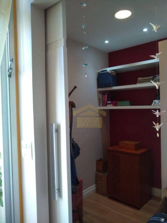 Apartamento à venda com 2 quartos, 65m² - Foto 3