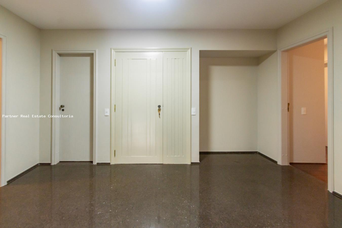 Apartamento para alugar com 3 quartos, 438m² - Foto 9