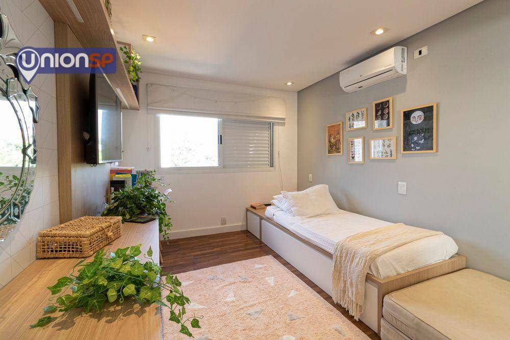 Apartamento à venda com 4 quartos, 256m² - Foto 31