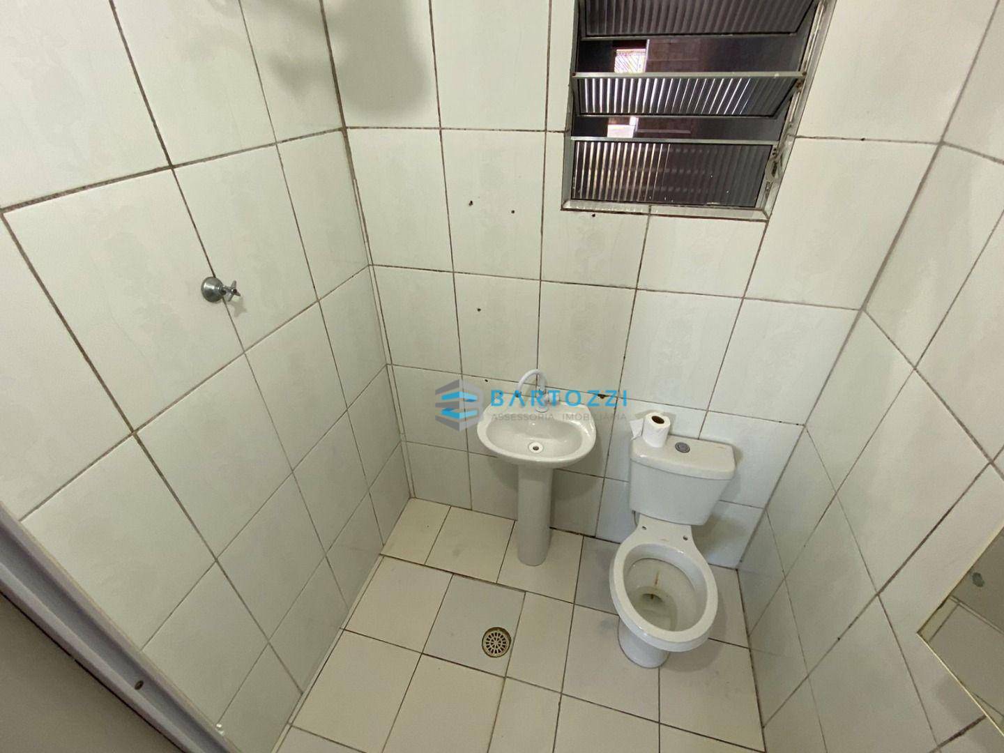 Sobrado à venda com 2 quartos, 157m² - Foto 12