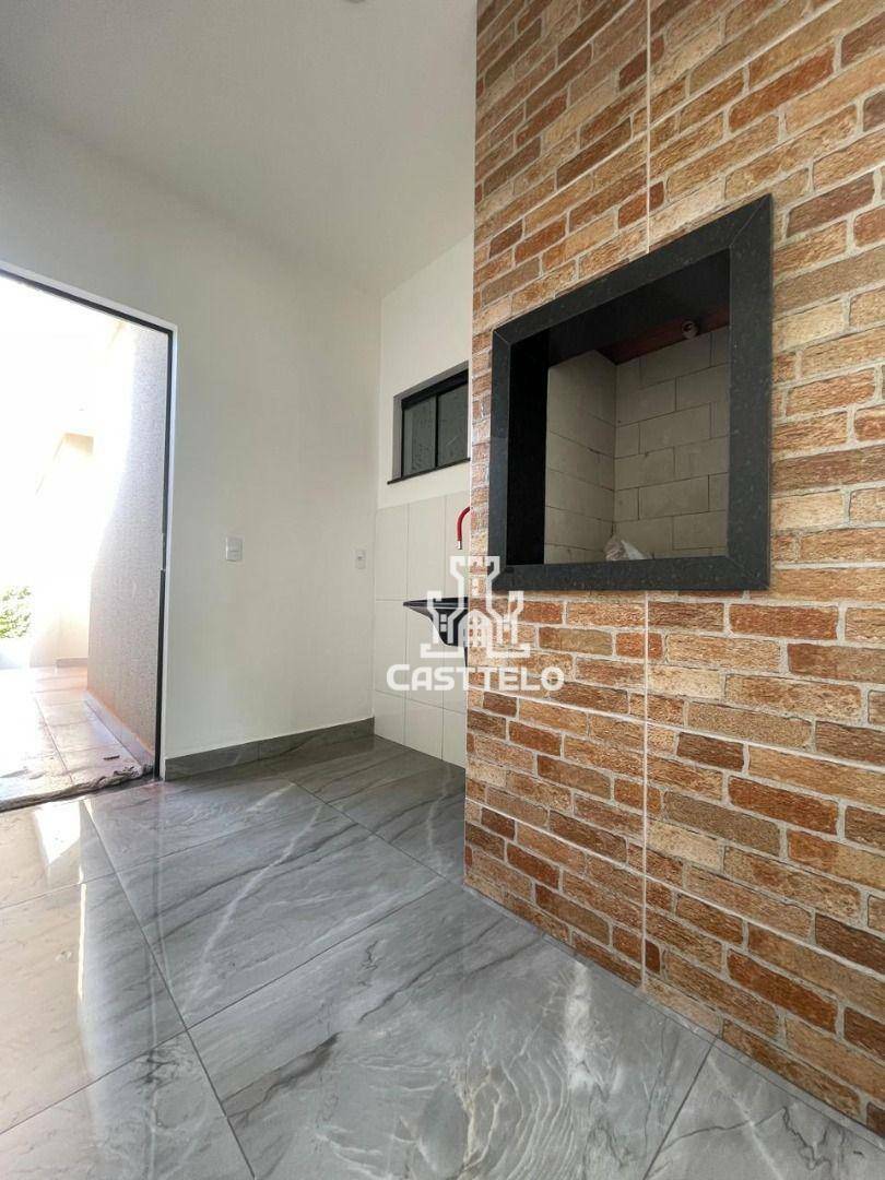 Casa à venda com 2 quartos, 80m² - Foto 6