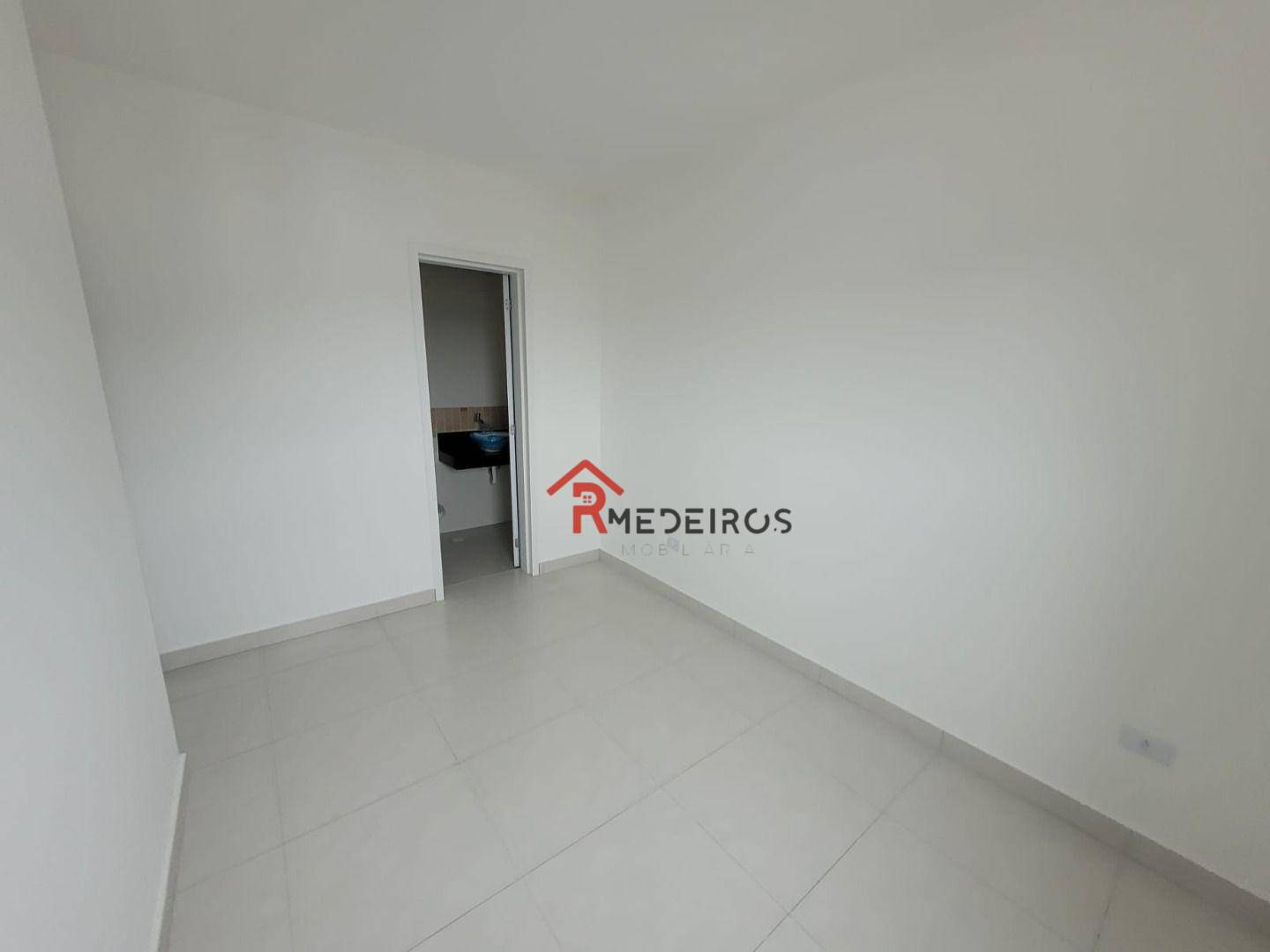 Apartamento à venda com 2 quartos, 63m² - Foto 11