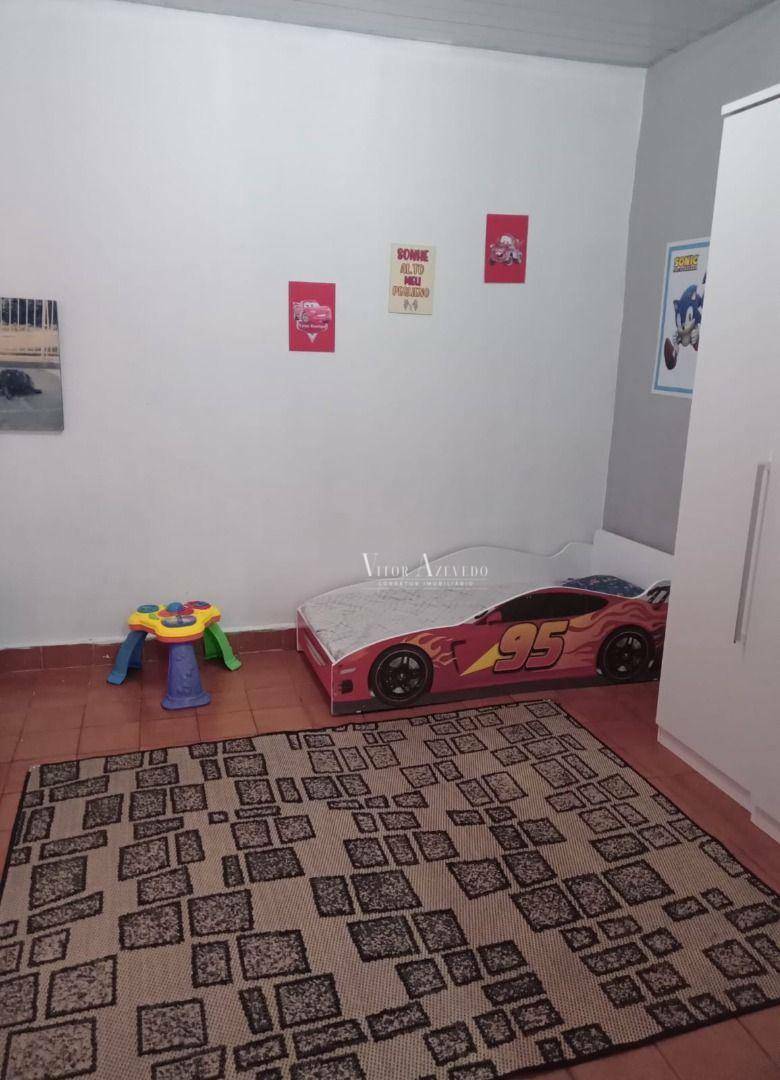 Casa à venda com 2 quartos, 180m² - Foto 6