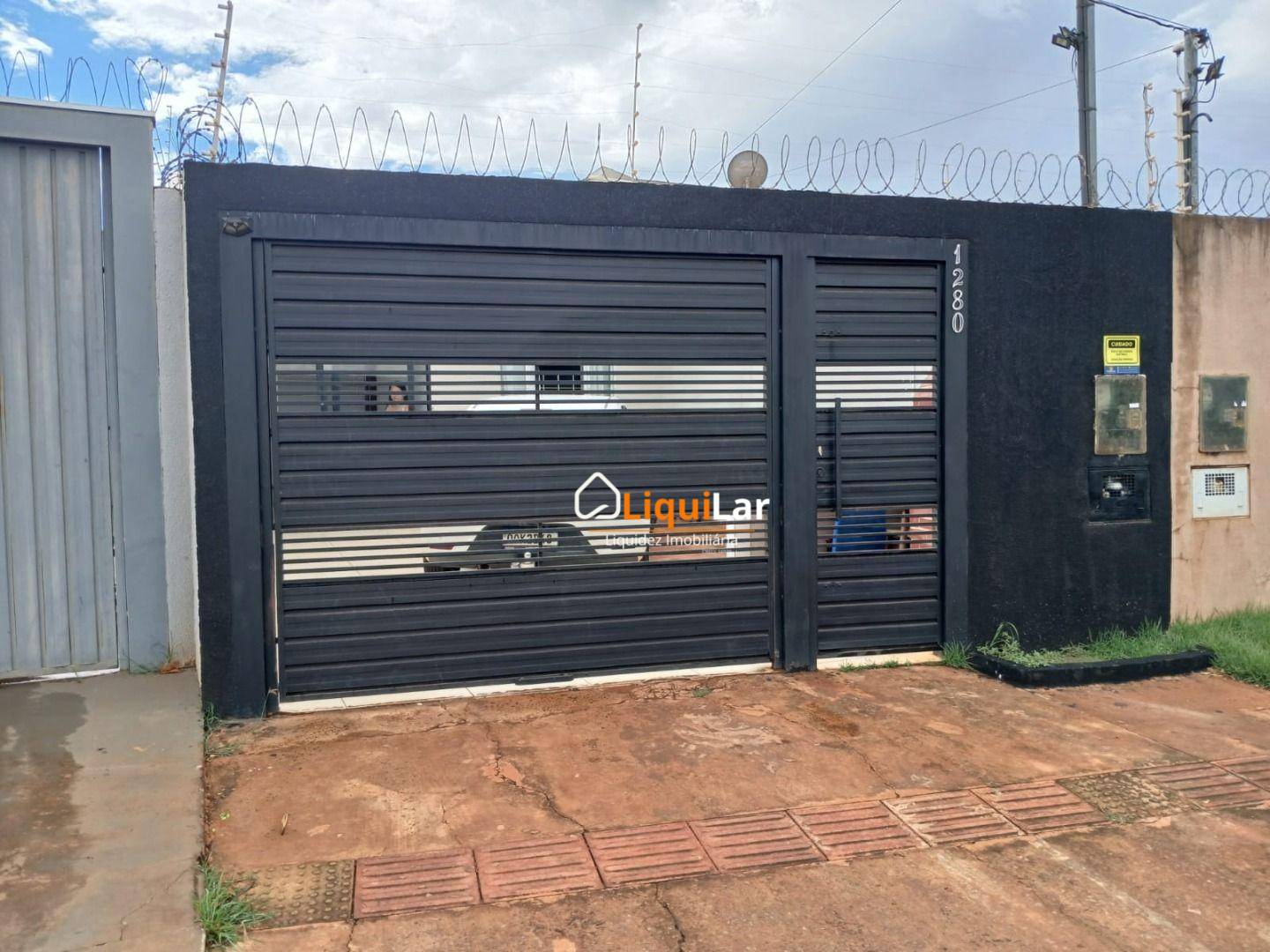 Casa, 1 quarto, 74 m² - Foto 1