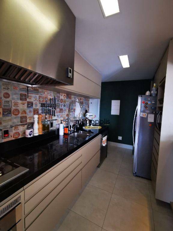 Apartamento à venda com 3 quartos, 124m² - Foto 19