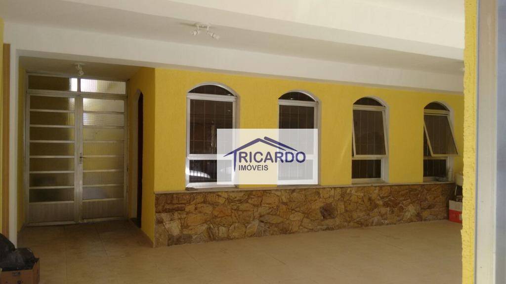 Sobrado à venda com 3 quartos, 263m² - Foto 6