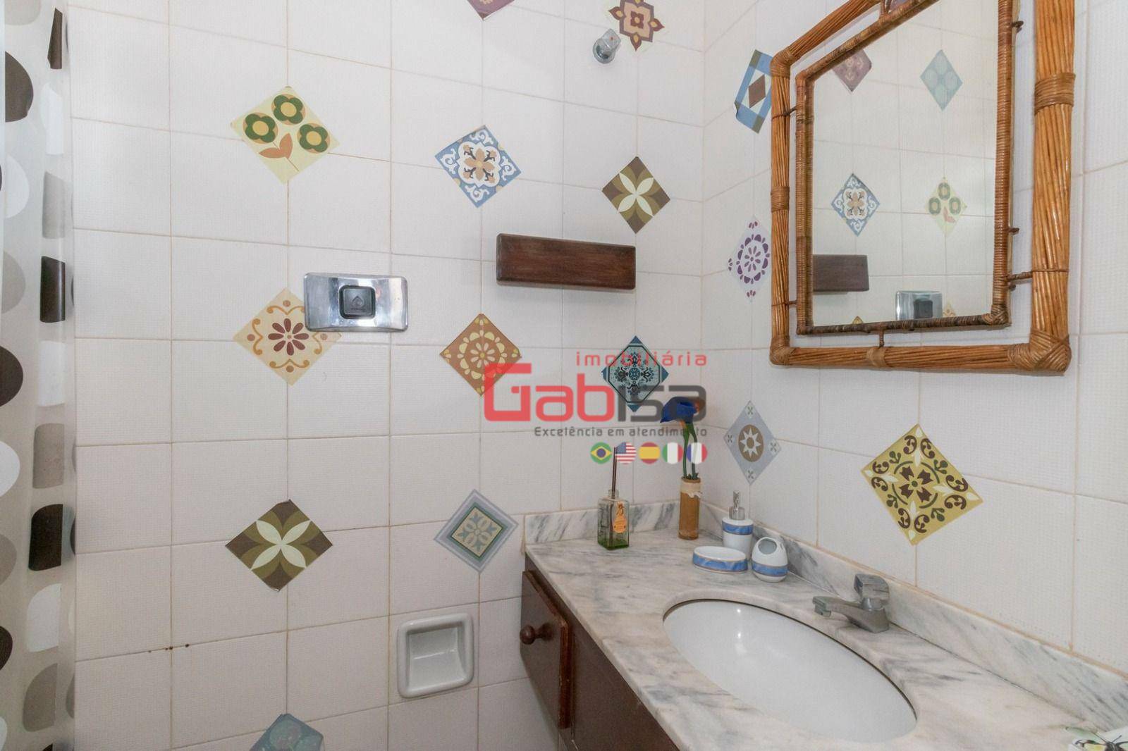 Casa à venda com 4 quartos, 250m² - Foto 12