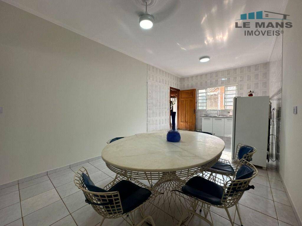 Casa à venda com 3 quartos, 148m² - Foto 5