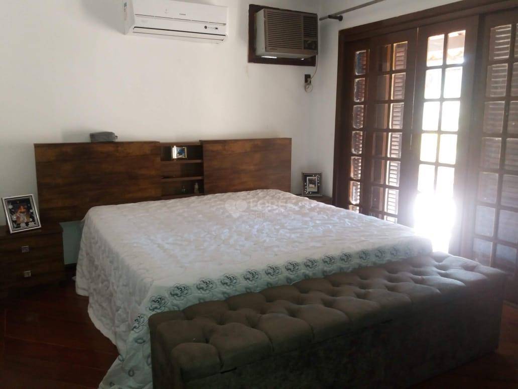 Casa de Condomínio à venda com 5 quartos, 360m² - Foto 11