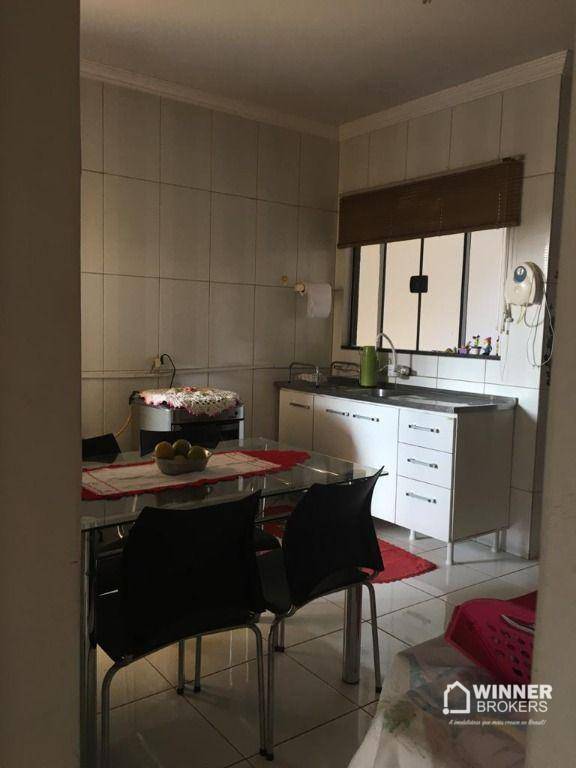 Casa à venda com 3 quartos, 100m² - Foto 13