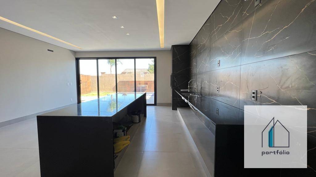 Casa de Condomínio à venda com 3 quartos, 213m² - Foto 7