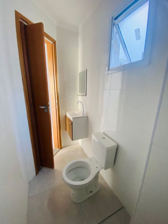 Apartamento à venda com 2 quartos, 44m² - Foto 10